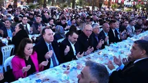 Turgutlu’da yüzlerce kişi iftar sofrasında buluştu