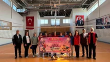 Aydın'da Kadınların Voleybol Heyecanı