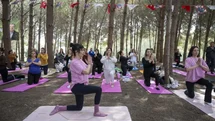 Mersin’de kadınlar doğada yoga ve sanatla buluştu