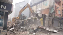 Türkeli’de metruk binalar yıkılıyor