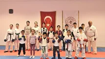 Geleceğin karatecileri Eskişehir’de yetişiyor
