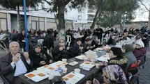 Burhaniye’de iki mahallenin iftarı yüzlerce vatandaşı buluşturdu