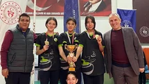 Köyceğiz Toparlar Ortaokulu Kız Takımı Floor Curling İl Şampiyonu oldu