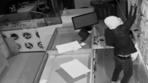 Şanlıurfa’da kuyumcuda hırsızlık anı kameraya yansıdı