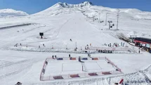 Erciyes’te kar voleybolu heyecanı başlıyor