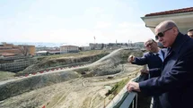 Cumhurbaşkanı Erdoğan, Cerrahpaşa Tıp Fakültesi Hastanesi inşaatında inceleme yaptı