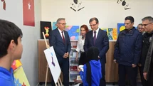 Salihli’de öğrencilerin hayal gücünü geliştirecek resim atölyesi açıldı