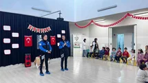 Polislerden öğrencilere güvenlik eğitimi