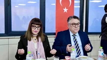 Rektör Özölçer, koruyucu aile ve huzurevi sakinleriyle iftar sofrasında bir araya geldi