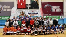 Badminton Yıldızlar Grup Müsabakaları sona erdi