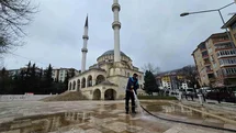 Battalgazi'de Cami ve Mezarlık Temizliği