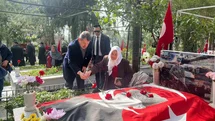 İzmir’de 18 Mart Çanakkale Deniz Zaferi’nin 111. yıl dönümünde şehitler anıldı