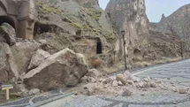 Kayseri Soğanlı Vadisi'nde Kaya Kopması Oldu