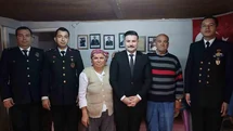 Gökçeada'da Gazi Ailesine Bayram Ziyareti