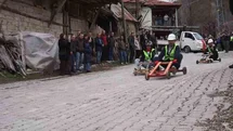 Burdur'da Tahta Araba Yarışı Heyecanı