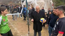 Başkan Arslan Çamlıbel'de Voleybol Turnuvası'nda