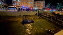 Otomobil kanala uçtu, facia ucuz atlatıldı