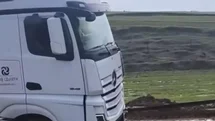 Siirt'te Tır Çamura Saplandı