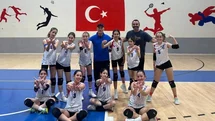 Aydın'da Voleybol Takımı Başarı Elde Etti
