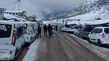 Hakkari'de Sınırda Bekleyenler Zor Durumda