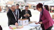 Kitap Bağış Kampanyası Edremit'te Başladı