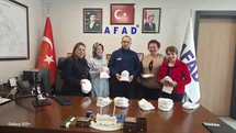 Kütahya'da Kadınların Bereleri AFAD'a Teslim Edildi