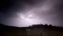 Bolu’da Şimşekler Geceyi Aydınlattı