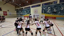 Manisa'da Voleybol Şampiyonu Değerli Zamanlar Spor Kulübü