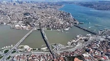 İstanbul Haliç'te Kirlilik Alarmı