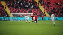 Gaziantep FK ve Alanyaspor Beraberliği