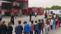 Hatay'da İlkokul Öğrencileri İtfaiyeyi Ziyaret Etti