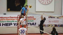 Karabük'te Voleybol Turnuvası Başladı
