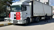 İran’daki savaş mağdurları için Van’dan 3 yardım tırı gönderildi