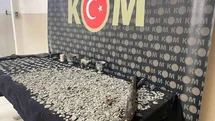 Tarihi eser kaçakçılarına operasyon; binlerce sikke ve onlarca eser ele geçirildi