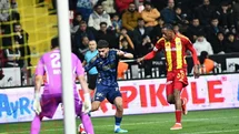 Kayserispor Taraftarından Kaleci Bilal'e Tepki