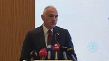 Bakan Ersoy: "Turizm sahasında gelirlerimizi 2017 yılına kıyasla yüzde 109 artırdık"