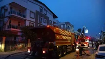Antalya'da Teras Katında Yangın Çıktı