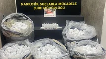 İzmir'de Uyuşturucu Hap Operasyonu