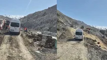 Hakkari-Van yolunda ulaşım tek şeritten sağlanıyor