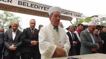 İmamın Duygusal Konuşması Manisa'da Etkiledi