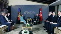 Cumhurbaşkanı Erdoğan ve Moldova Cumhurbaşkanı Sandu Görüştü