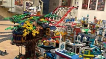 Ortaokul öğrencisi olan Batu’nun lego şehri müzede sergileniyor