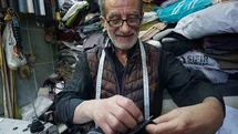 Yarım Asırlık Terzi İzmir'de Zanaatini Yaşatıyor