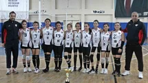 Burhaniyeli Minik Sporculardan Voleybolda Başarı
