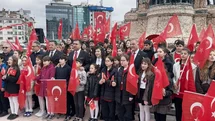 Taksim'de 23 Nisan Kutlamaları