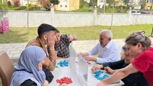 Gönüllü Gençlerden Alzheimer Hastalarına Destek