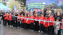Belediye başkanının koltuğuna oturan çocuklar talimat vermişti: Masal Park hayalleri gerçek oldu