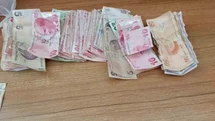 Elazığ’da dilencinin ‘bebek arabası’ hilesi zabıtaya takıldı