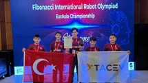 Fibonacci Robot Olimpiyatları'nda Başarıya Koşuyorlar