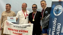Tavşanlı'da Yüzme Şampiyonu Olundu